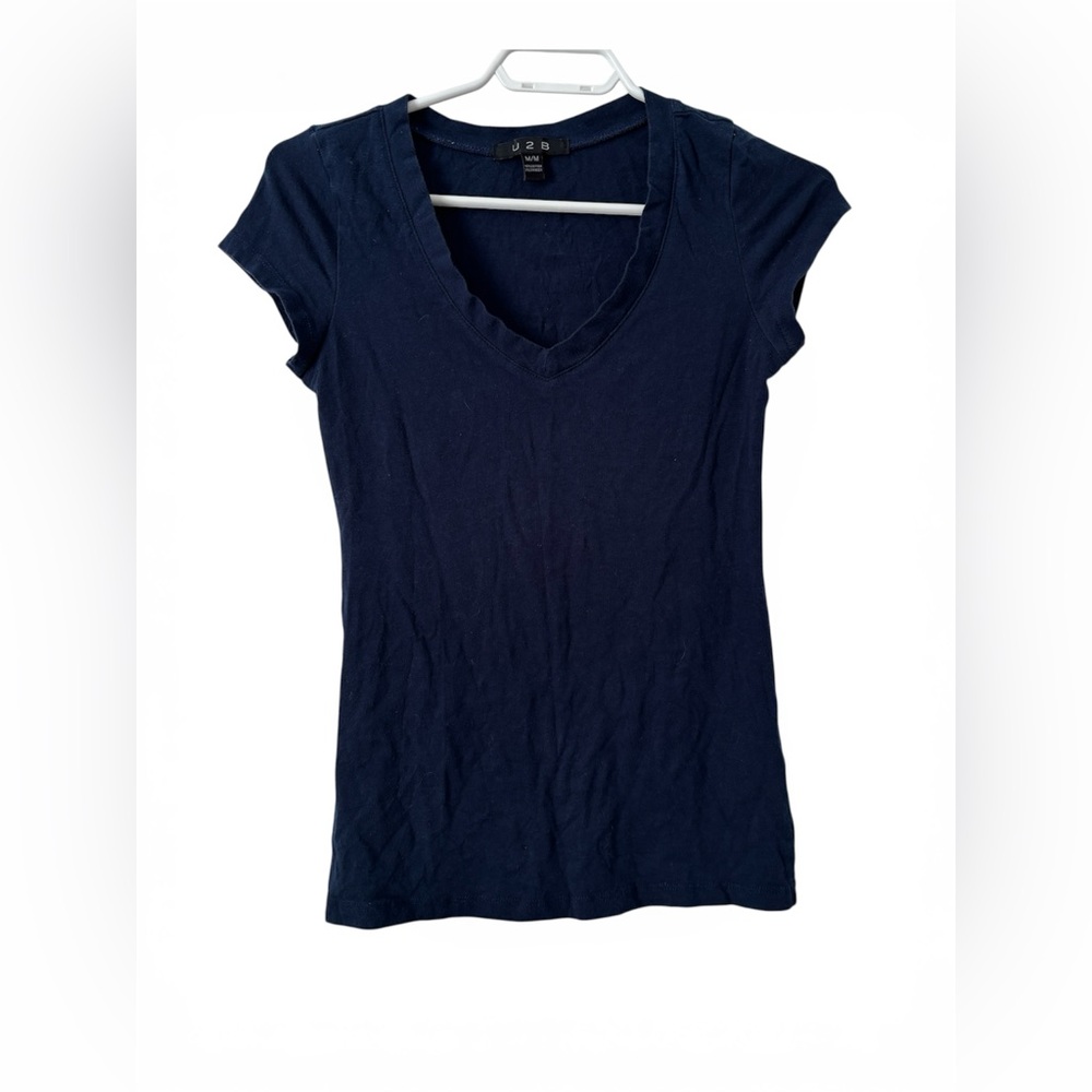 2/$10 U2B Navy Blue Short Sleeve V-Neck Tee Size M - fits small